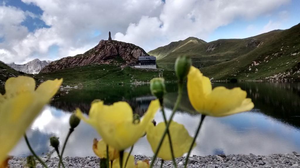 Gasthof Zum Loewen Sankt Jakob im Lesachtal Dış mekan fotoğraf